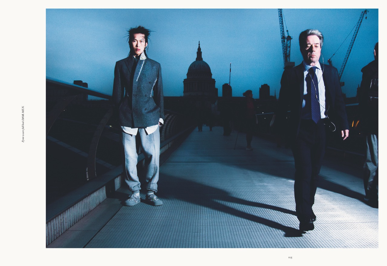 Constantine Spence x Metal Magazine | Mónica Zafra